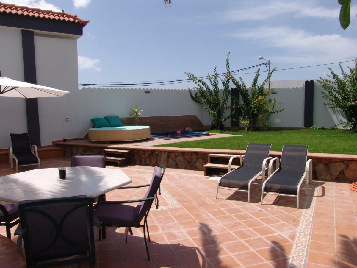 Villa Beatriz Salobre  Bagian luar foto